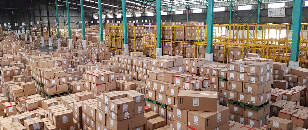 How to optimize your warehouse for maximum efficiency with thousands of boxes needing sorting